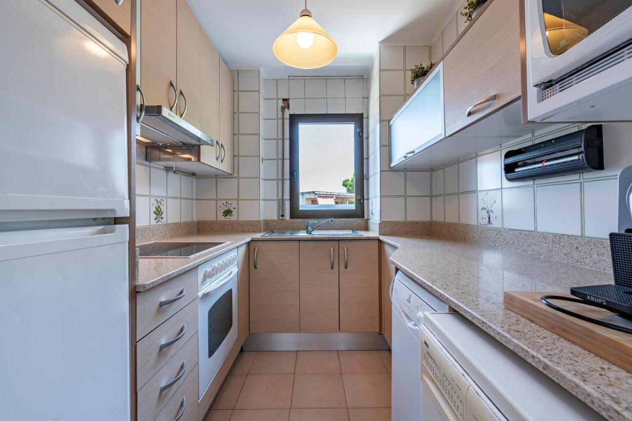 Ático en primera línea con vistas, piscina y parking Cambrils Exterior foto