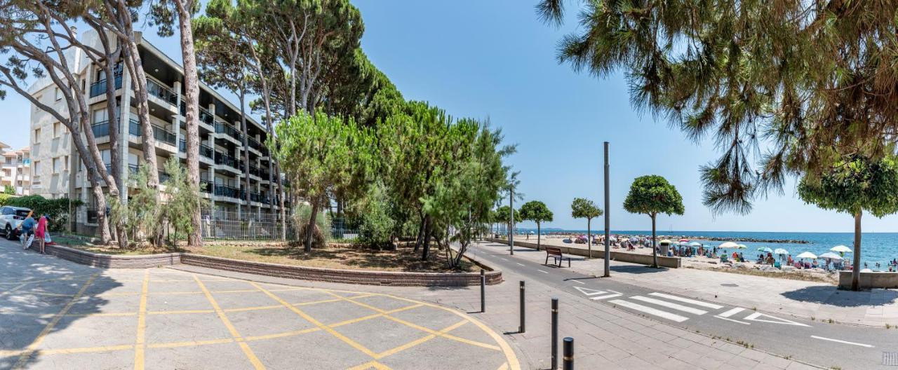 Ático en primera línea con vistas, piscina y parking Cambrils Exterior foto